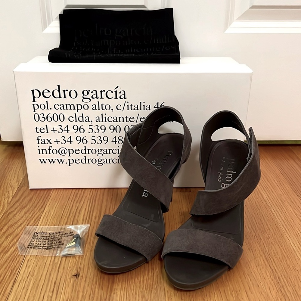 Pedro Garcia Yamina Fox Castoro Stiletto Sandal Sz 38 NEW